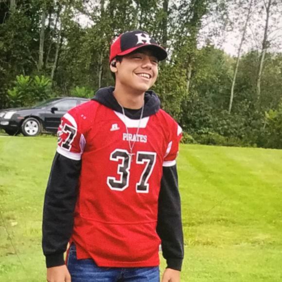 Meet your Posher, Joseluis - Picture 1 of 1